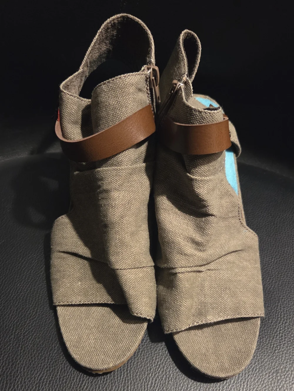 Womens Open-Toe Canvas Wedge Sandals in Olive with Brown Strap